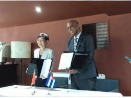 El Viceministro primero de Educación Superior de Cuba se reunió en La Habana con el Vicegobernador de la provincia de Shandong y su delegación